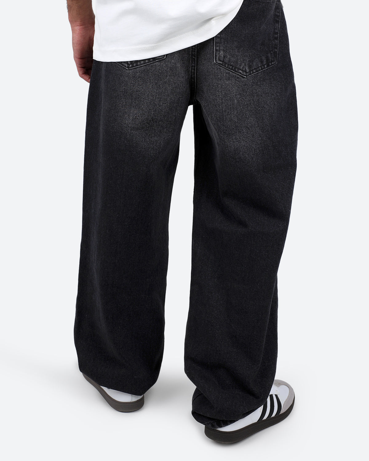 Relaxed Fit Jeans