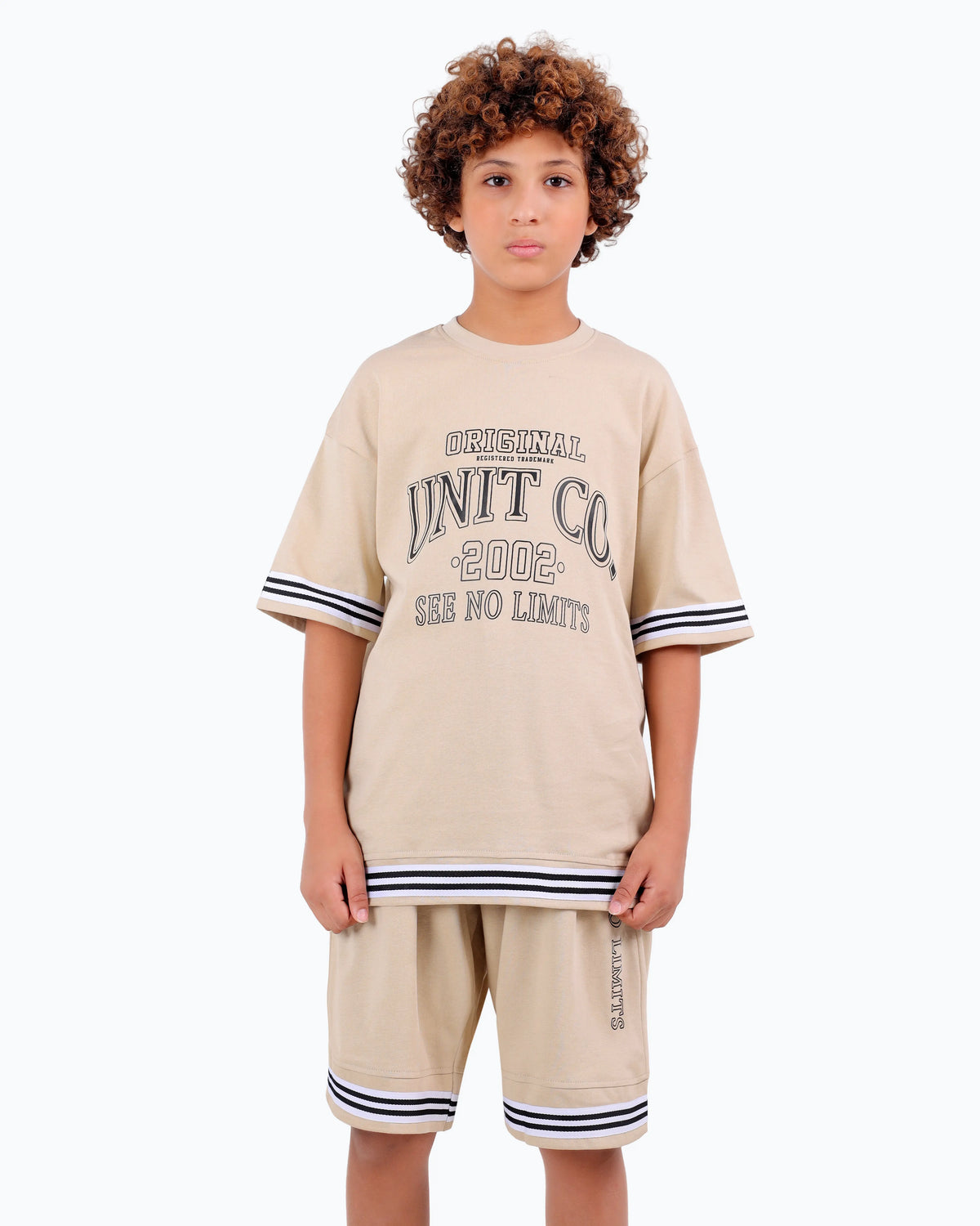 سوت1/2كم شورت UNIT CO BeNeshty