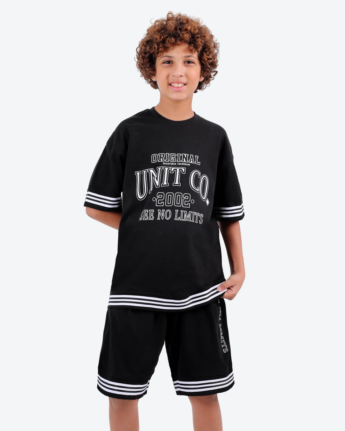 سوت1/2كم شورت UNIT CO BeNeshty