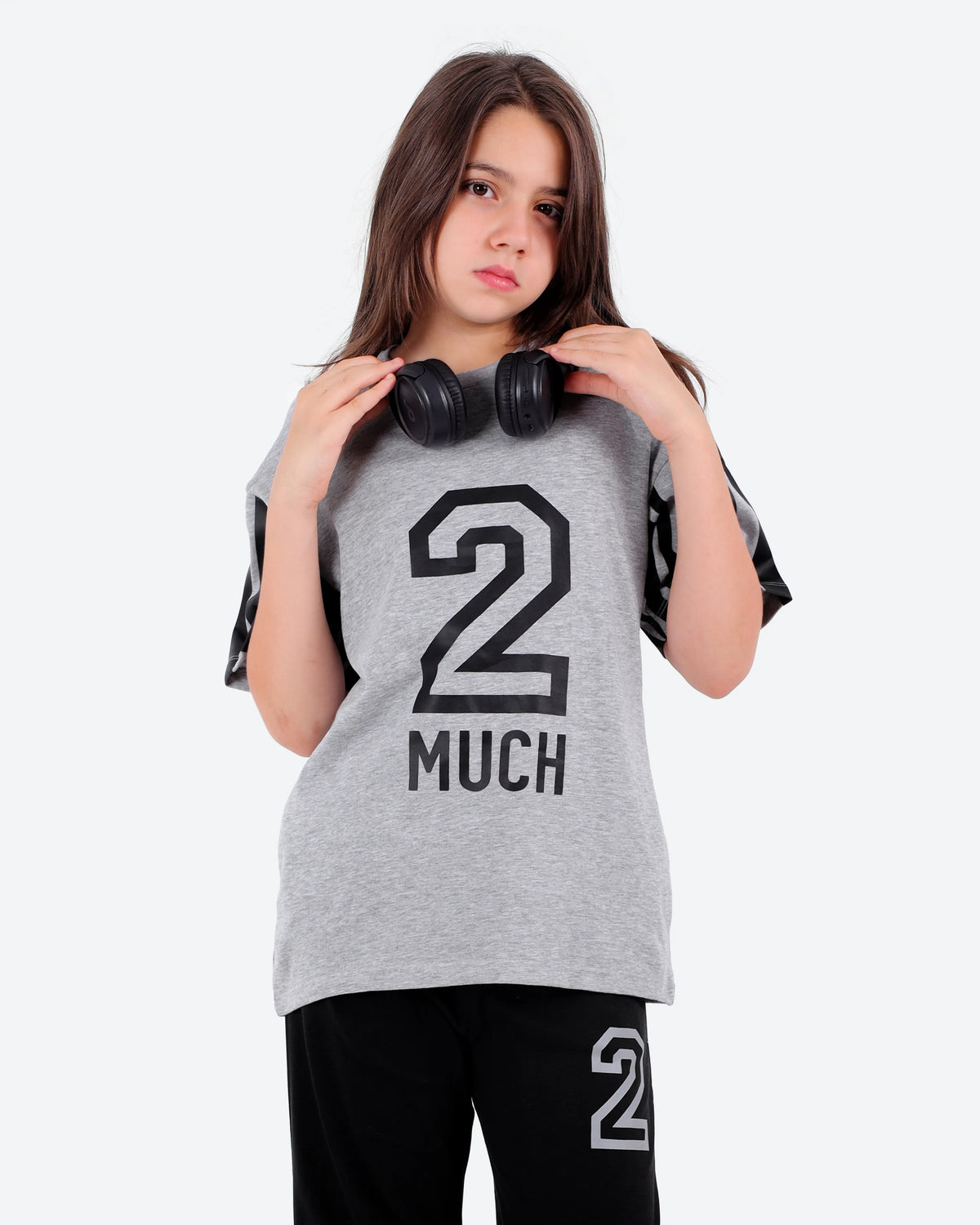 سوت1/2كم بنطلون MUCH BeNeshty