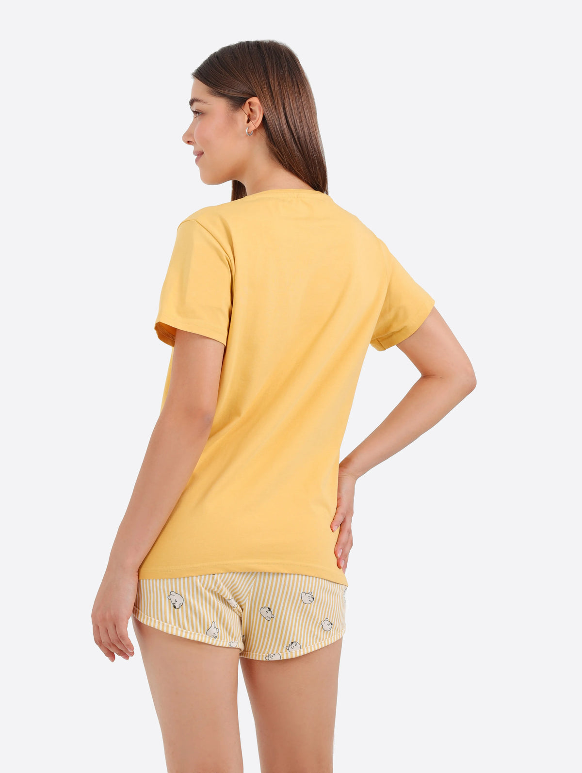 بيجامة نص كم شورت Pooh BeNeshty